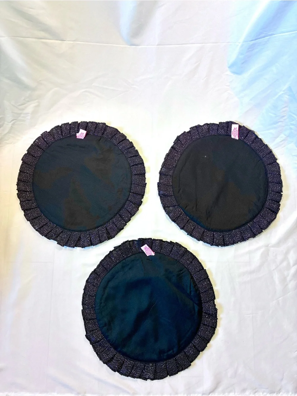 Isaac Mizrahi Ruffle Placemat Charger
